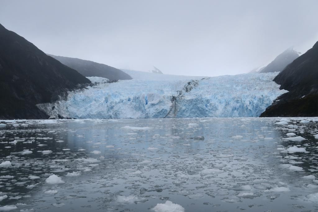 Gletscher im Garibaldi Fjord